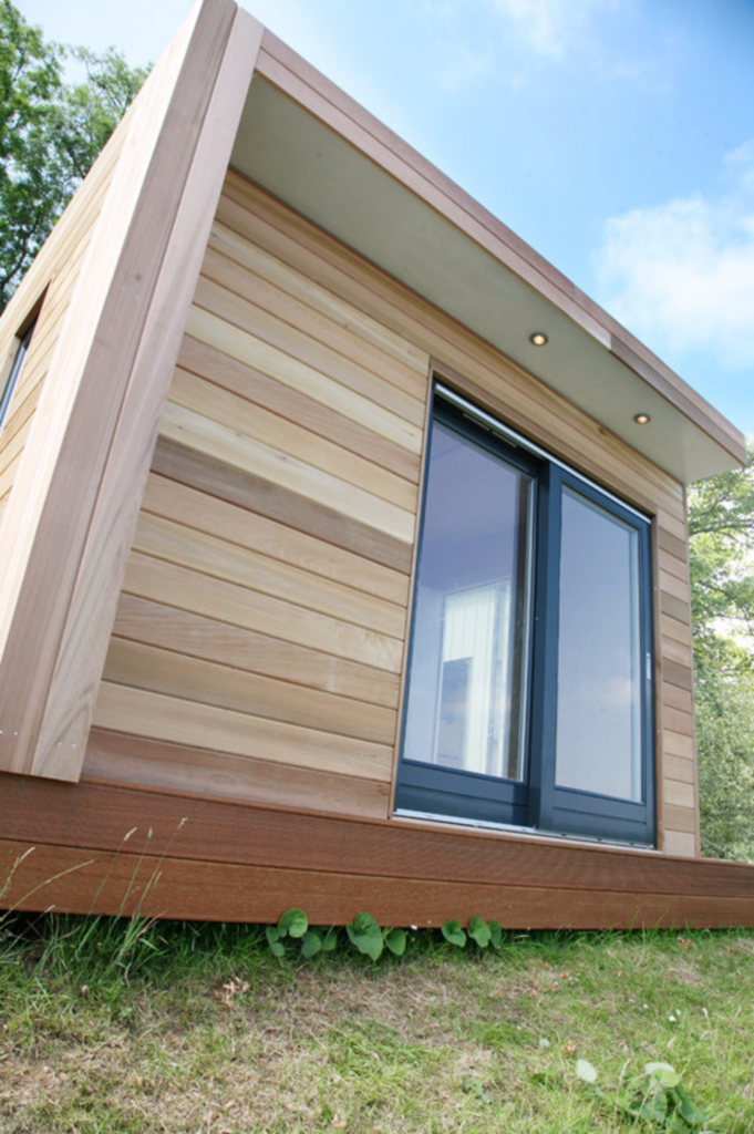The garden box – a super insulated garden room product from Building with Boxes